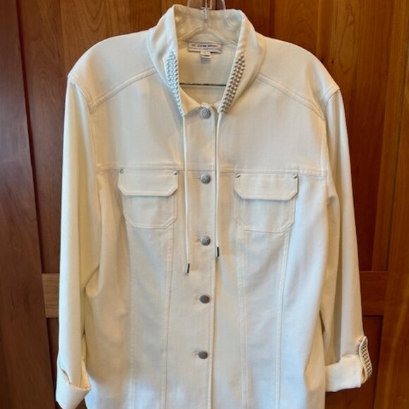 St. John Sport White Jacket - Picture 1 of 2
